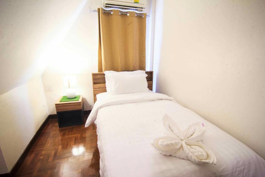 Serene Hostel Nimman Chiang Mai Exterior photo